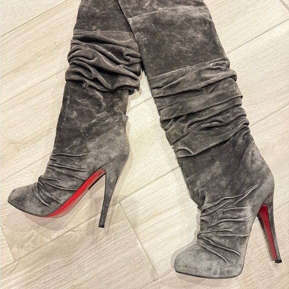 Christian Louboutin Gray Heels with Red Sole - Picture 3 of 4